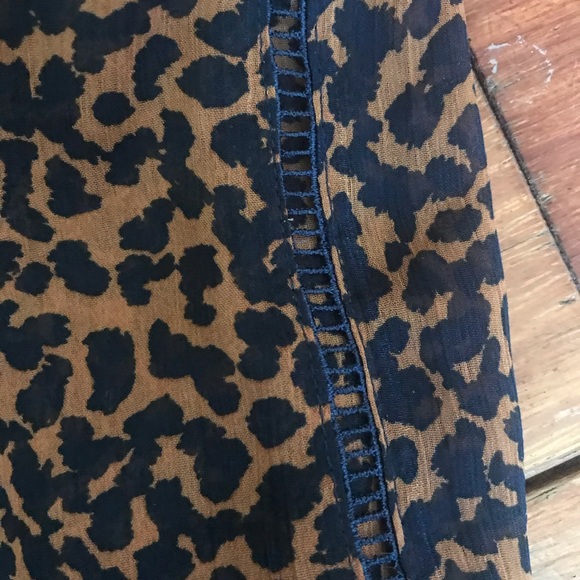 Navy leopard print sheer top - Picture 3 of 3